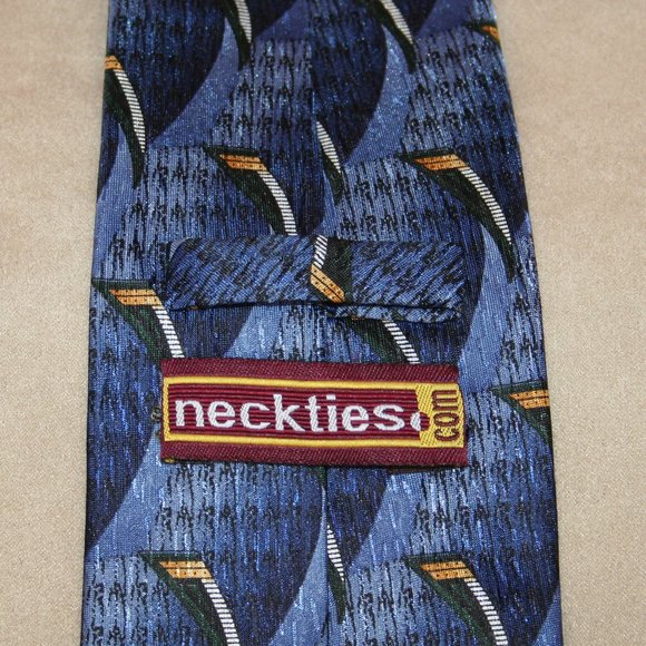 Neckties.com Geometric Polyester Tie - Picture 4 of 5
